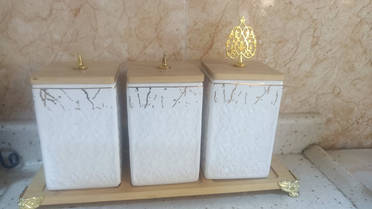 اغراض مطبخ 
السعر شلع 25


**إذا كنت صاحب هذا الإعلان وتريد حذفه لأي سبب، رجاءا أرسل رسالة إلى الدعم الفني**