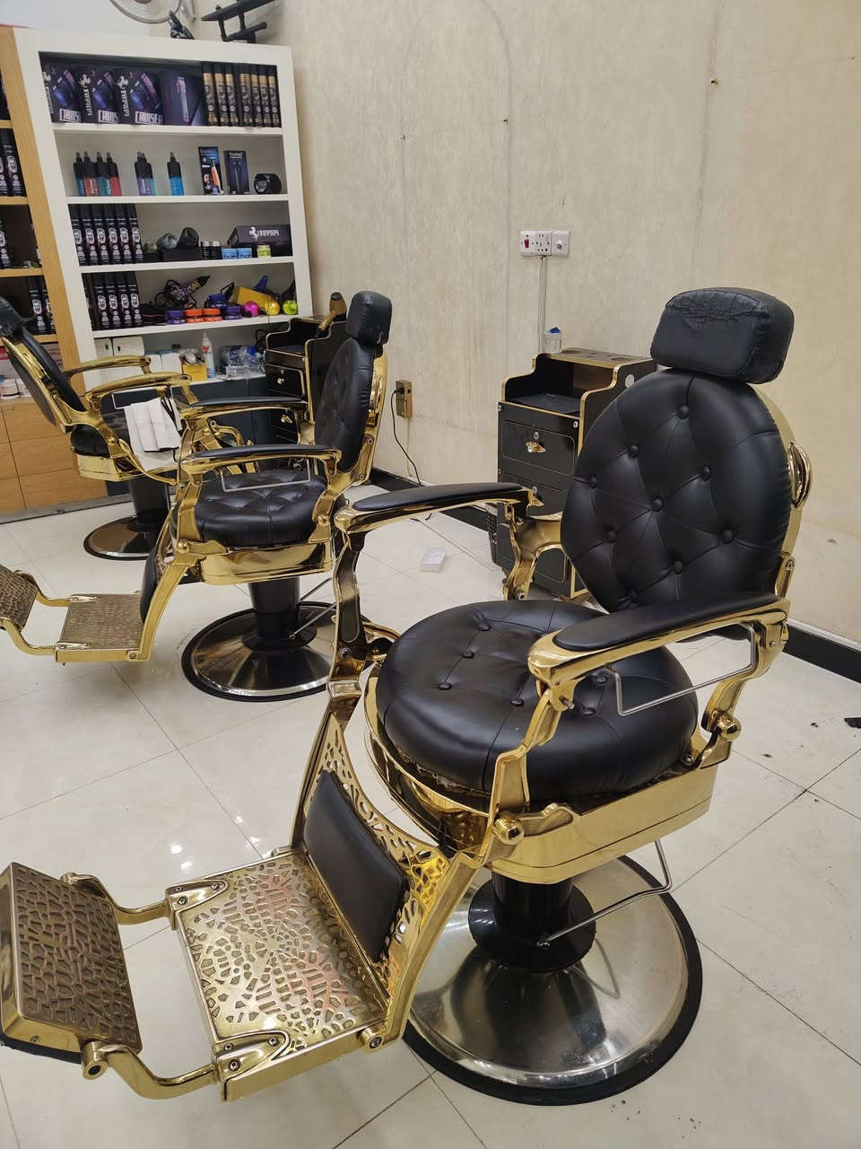 غراض للبيع بعده كله اخو جديد
مكان بغداد بياع 
6 مرايات و6كراسي
6كومديات


**إذا كنت صاحب هذا الإعلان وتريد حذفه لأي سبب، رجاءا أرسل رسالة إلى الدعم الفني**