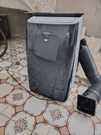 سبلت ابو الطن السعر 200 وبي مجال تبريد ثلج مال مكان زغير  07835567060