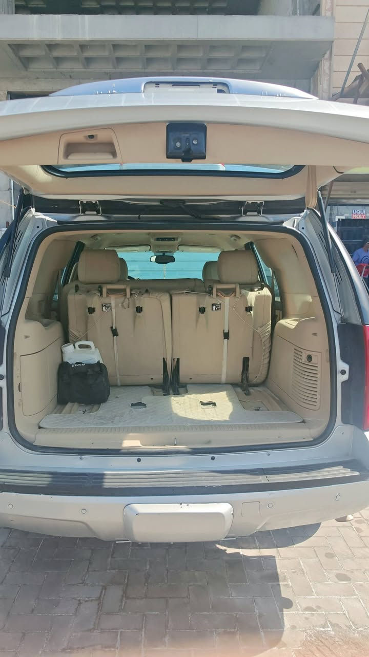 تاهو خليجي سلفري 2012lt كفالة من الضربة معدة القياس خياس أربعة اصابع اسفل الباب الخلفي تخم تاير دوشمة كير 2014 تبريد سيارة جديدة بسمي السعر 260ورقة للاستفسار ***********
