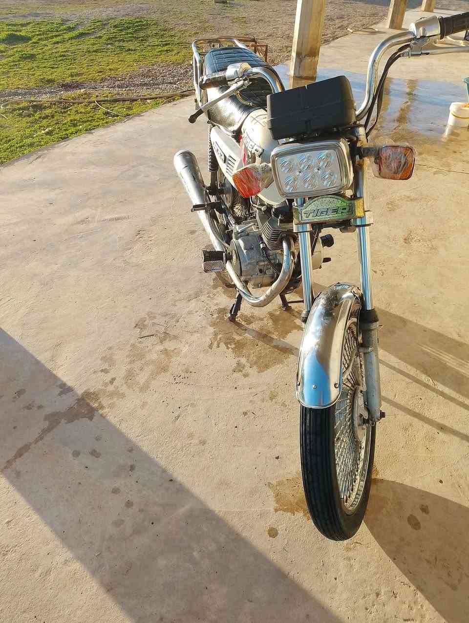 السلام عليكم ماطور للبيع تايكر 20 وايرمنيه شقاله السعر 300 وبي مجال مراوس يرهم شعندك نزل الستفسار على هاذ الرقم  *********** العنوان الكسك
