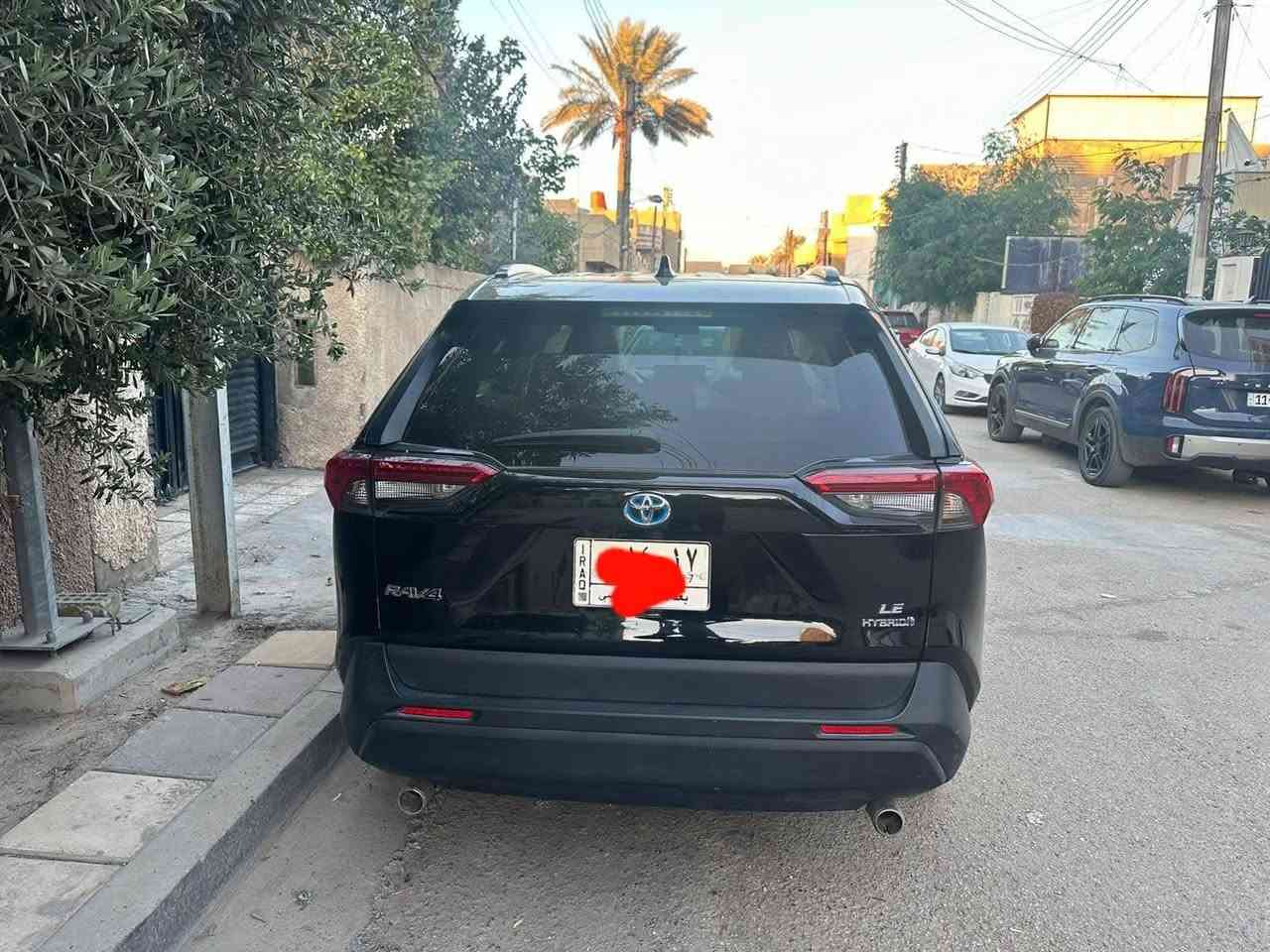 راف فور 2021 هايبرد رقم بغداد
مواصفات LE   /  / كاميرا خلفية  رادار امامي / رادار جانبي ( نقطة عمياء ) / ثلاث وضعيات سياقة ( سبورت / نورمال / اقتصادي ) 

حادثها جاملغ وباب بدون ايرباك   ماشيه 12 

مكاني بغداد  السيديه 

السعر المعروض٢٣٥$  و بيها مجال 

للأستفسار ***********
