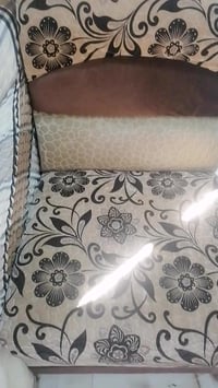 كراسي • جربايه حديد