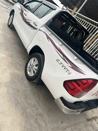 هايلوكس • ٢٠٢٣ • كويتي مكفول