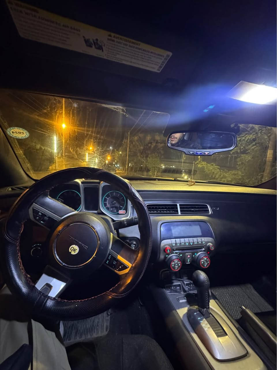 Camaro 2011 
فول مواسەفات 
١ پارچە سبوغ 
گێر و مەکینەی بەشەرت 
تەحویل و غرامەی بەشەرت 
٦ وەرەقەی غرامە لەسەرە دوای 
مەعمەلە بۆت ئەگەڕێنینەوە سعری ١١٥$ مجال

***********
*********** السليمانية, العراق
