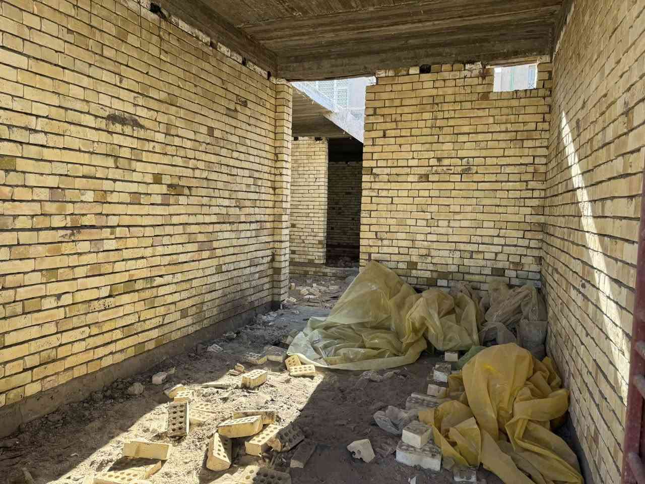 يعلن مكتب بركات الزهراء عن وجود هيكل طابو زراعي سند 25
تحويل مباشر باسم المشتري 

مساحه الهيكل 160متر بناء طابو ق مسلح 

يتكون من غرفه مطبخ استقبال صاله صحيات

موقع الهيكل الشركه الصينيه مقابيل الكورنيش الاتصال ***********
