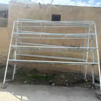 رفوف حديد • ٣م طول • ٢٫٤م ارتفاع