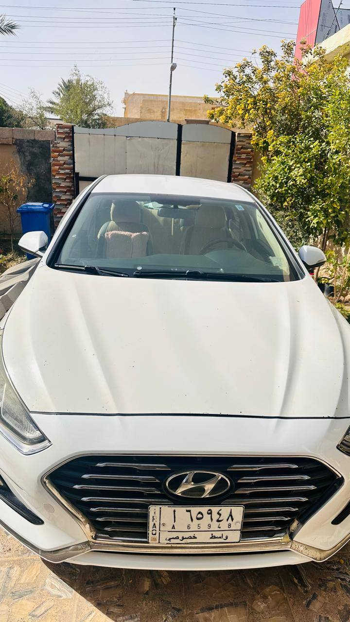 مكلف بالنشر فقط
السلام عليكم
سوناتا خليجي 2019
محرك دوش 2400 
جاملغين وبنيد مصبوغات بالسعوديه علمود التصدير 
بدون حادث 
وجاهزة من كلشي 
وبالتوفيق
عنواني ميسان العمارة
السعر 165 وبيها مجال
مال جناي 
وكدامكم الصور
للاستفسار ***********
