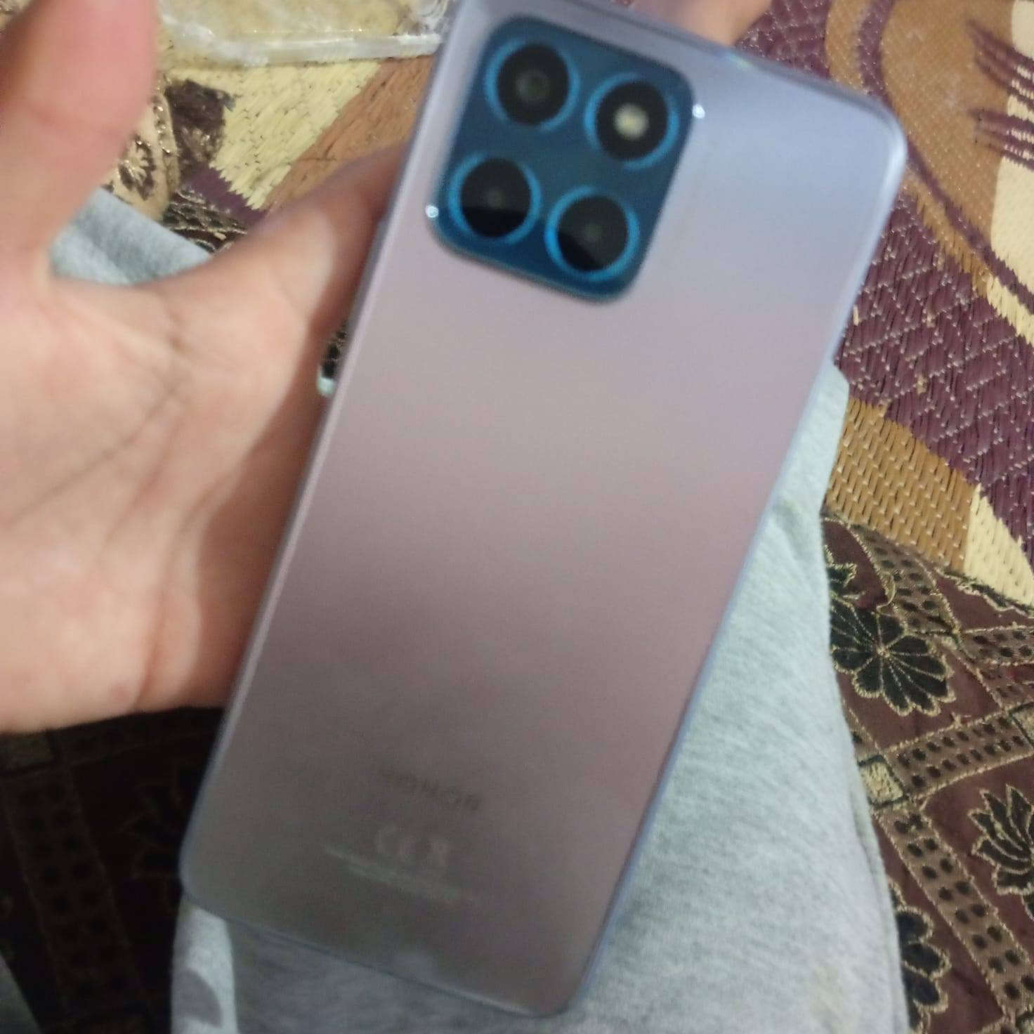 سلام عليكم تلفون HONOR 6للبيع تلفون كلش نضيف لا بدل بطاريه ولا شاشه تلفون نضافته 90٪
السعر 110وبي مجال لطيبين ما متواجد ع الفيس ***********بيه واتساب
