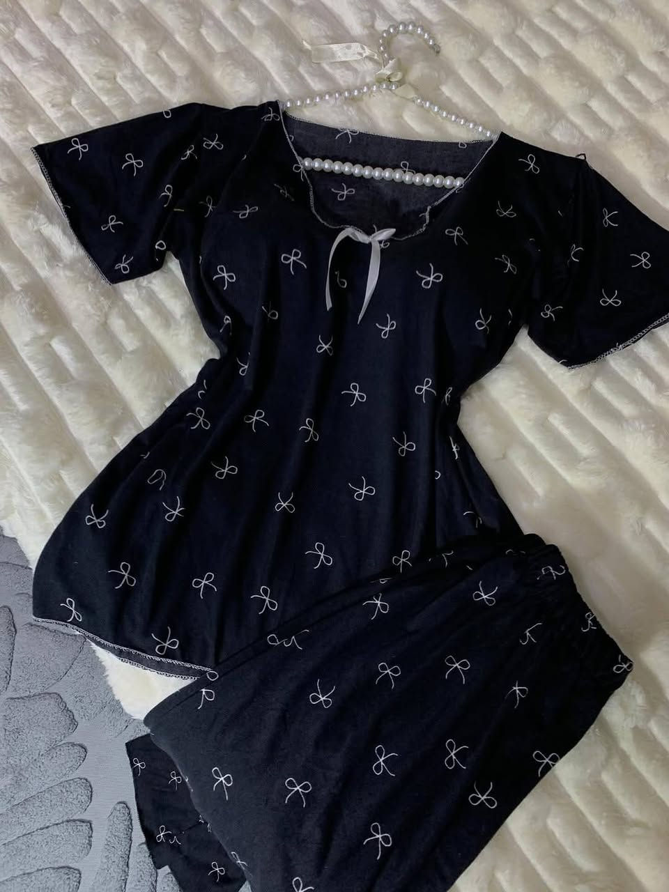 تراك مليان نزاكه ورقي القياس فري سايز يلبس من وزن 40-70
السعر 8
خامه فانيله قطن


**إذا كنت صاحب هذا الإعلان وتريد حذفه لأي سبب، رجاءا أرسل رسالة إلى الدعم الفني**