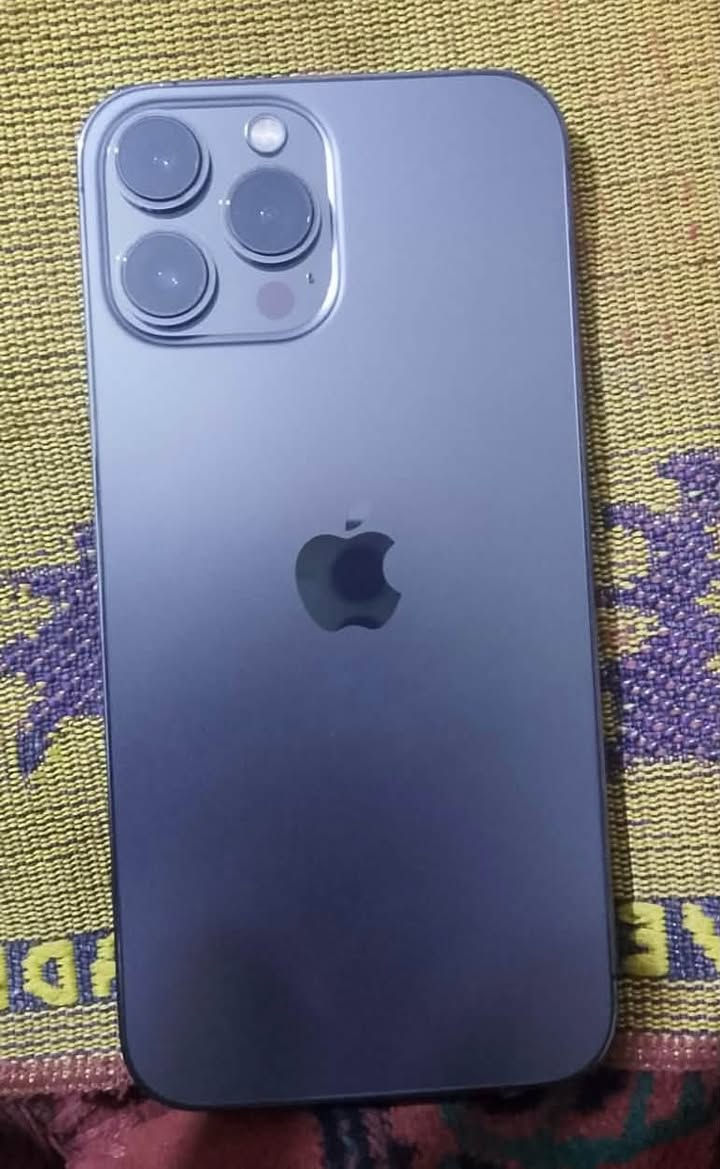 ايفون 13 pro max
ذاكره 256
حالة البطاريه 75
الجهاز نضيف البطاريه الاصليه ما مفتوح الجهاز
نضافه 100‎%‎
كلشي ما امبدل بي 
موقعي الدوره خلف مول العراق 
السعر 750
***********
