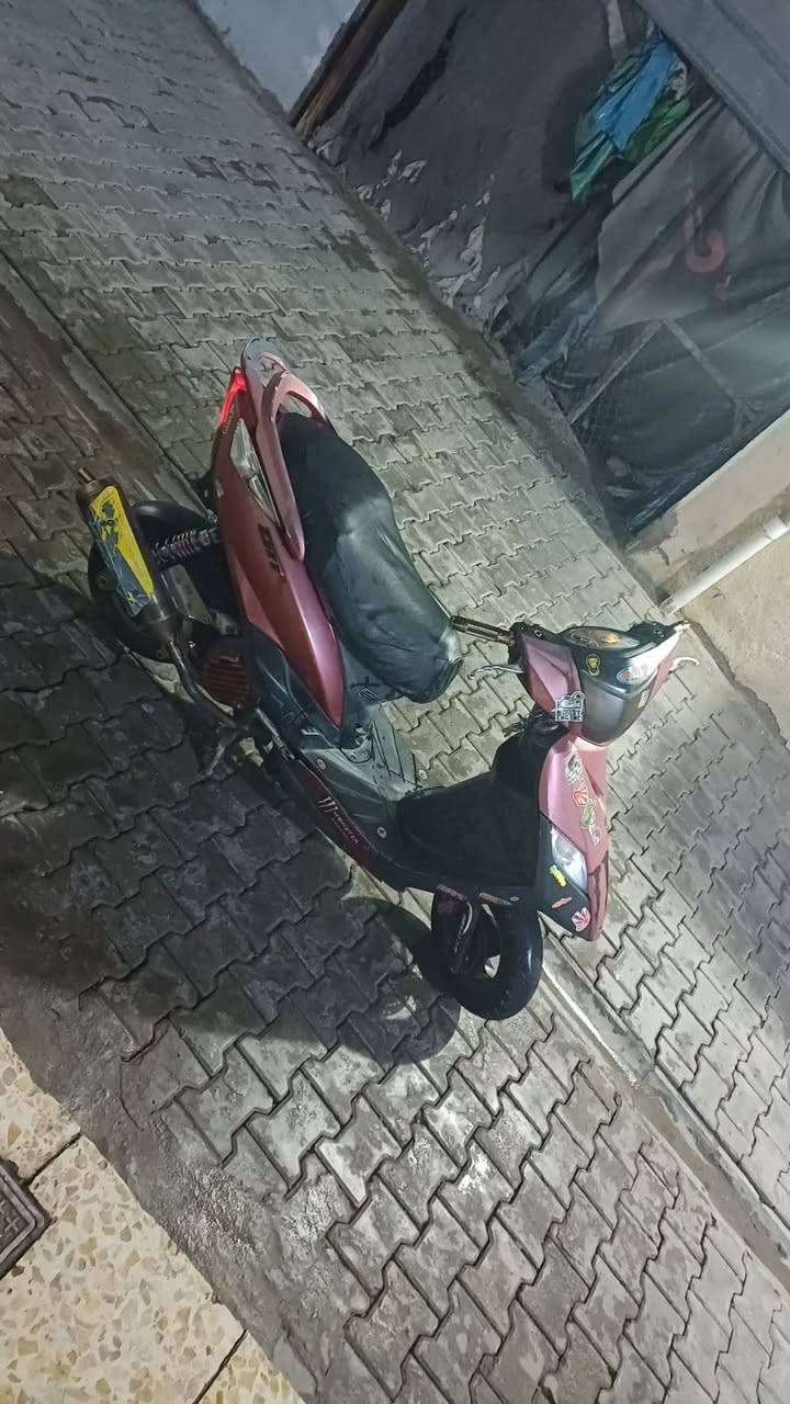 سلام عليكم دراجه ثلعب للبيع دراجه مكفوله من كلشي شراي خاص او وتساب ***********
