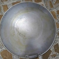 8 طاوات سياح وبنفس الوقت منسف عدد 8 جدد للبيع 07710709668