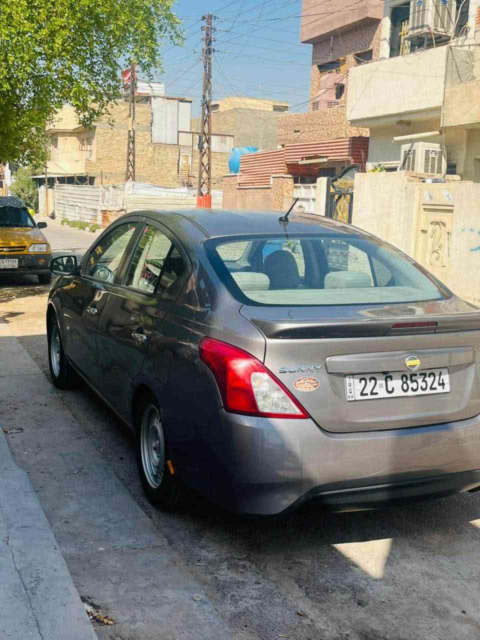 السلام عليكم ❤️
نيسان صني  موديل 2023

كير مكينه خير من الله
تخم تاير ويل جديد 
حداديه جديده 
تبريد ثلج❄️
شاشه لكزز 
رقم اربيل بسمي تحويل ثاني يوم 
السعر 105وبيه مجال
ضرر فقط باب السايق 
مكان السياره بغداد البياع 
*********** Colombo, Sri Lanka
