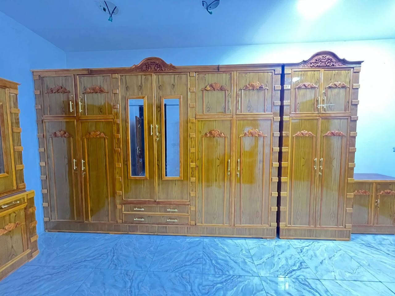 غرفه 6 باب ملحق صاج داخل وخارج ضهر جرجوبه شغل درجه اولى مستعمل اخت جديده موديل مسراح طابوكه بغداد الأمين الثانية ***********
