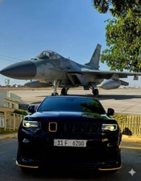 الوحش الامريكي جيب تراك هوك 707 محرك 8سلندر 6200 سوبر جارج الي هيه تعت...