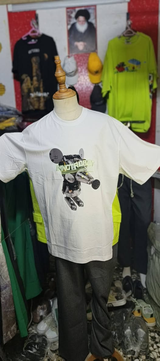 السلام عليكم تصفية عندي 30 قطعة هيج نقشات القطعة ع 4 الاف 
*********** واتساب
