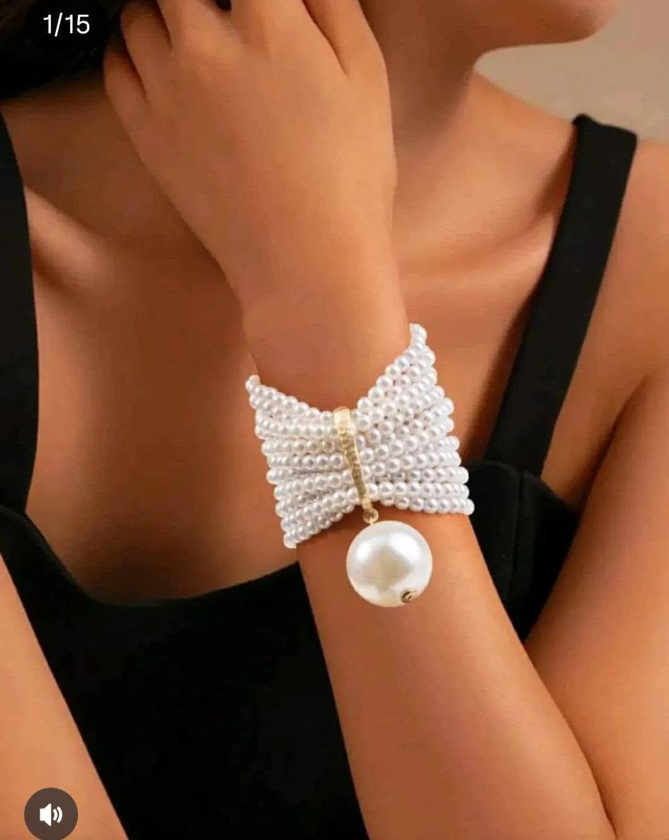✨ تشكيلة إكسسوارات جديدة وأسعار مفاجئة  💍 إكسسوارات ناعمة ومميزة مع الشحن لكل المحافظات 🌸


**إذا كنت صاحب هذا الإعلان وتريد حذفه لأي سبب، رجاءا أرسل رسالة إلى الدعم الفني**