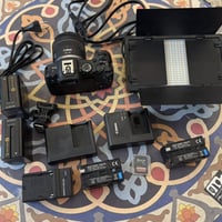 سعر مليون و 700 وبيها مجال  Canon EOS R8  * عدسة Canon RF 24-50mm  * إ...