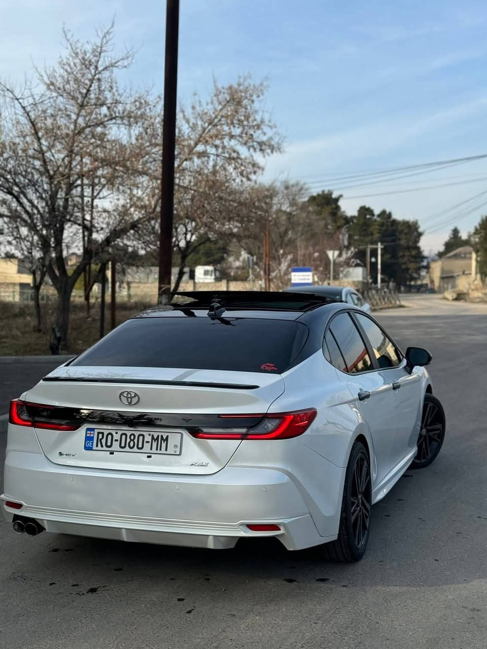 حاليا
السيارة للبيع من #السليماني_العراق 🇮🇶 
تويوتا كامري 80 للبيع
السنة-2025 
محرك-2.5 هجين
المسافة المقطوعة - 13 000 كم
السعر 30,000 دولار


**إذا كنت صاحب هذا الإعلان وتريد حذفه لأي سبب، رجاءا أرسل رسالة إلى الدعم الفني**