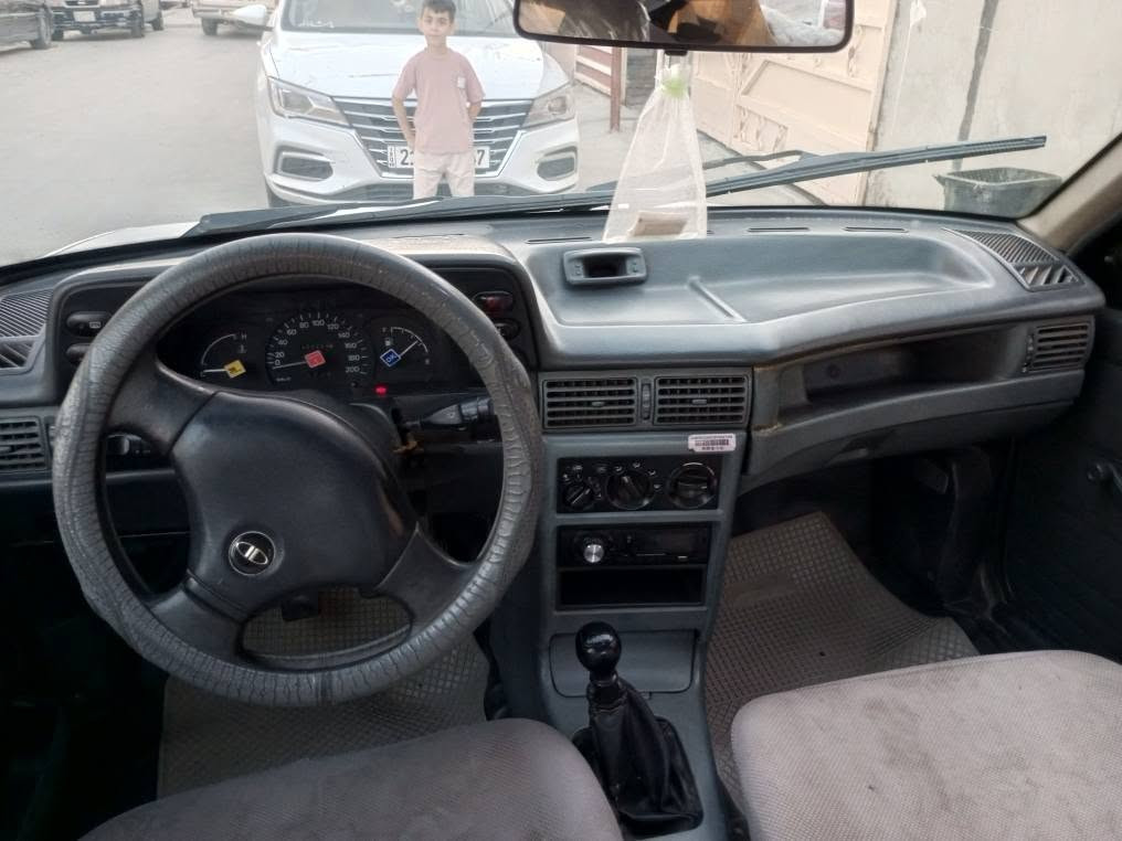 دايو موديل 2000 رقم سليماني جديد لحد 28 بسمنه دفتر بانزين كير محرك صدر كهربايات حداديه كوله بشرط بدون نفص تبريد شخال سعر 39 مكان كركوك رقم *********** كركوك, العراق
