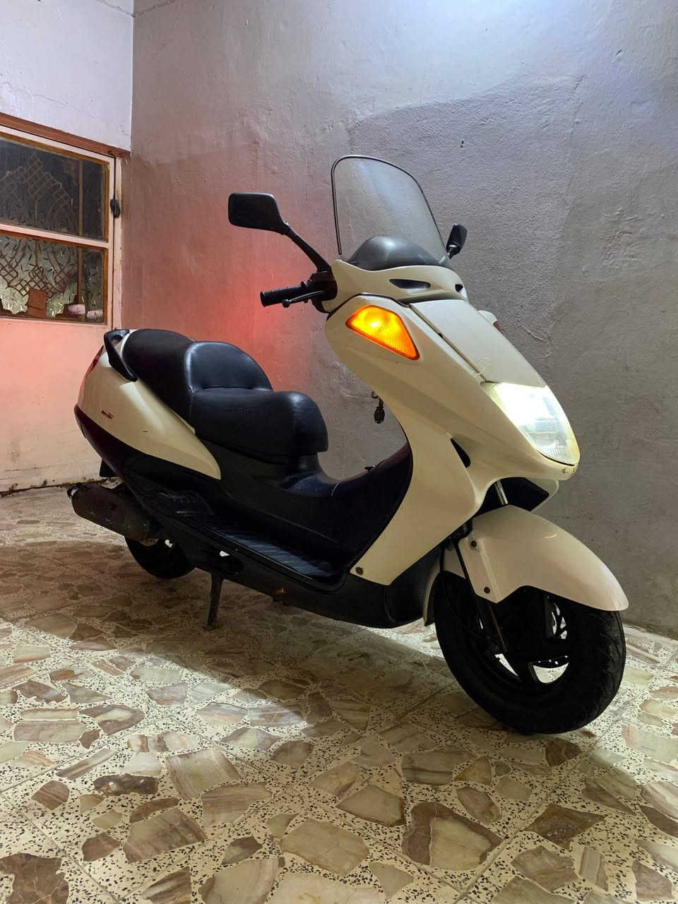 السلام عليكم
هوندا فورسايد 
استان كهربائي 
تدفئة يدات 
الدراجة خير من الله جاهزة 
نضيفة مثل ما موضح بالصورة 
العنوان بغداد مدينة الصدر 
السعر 550 وبيهة مجال حك الجية 
للإستفسار ***********
