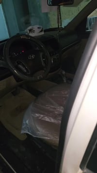 سنتافي للبيع موديل ١٢ خليجي سنويه ٢٨بيه جاملغ خلفي عكس السايق وملاونين...