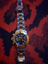 روليكس • بدون سير • عقرب الثواني معوّج