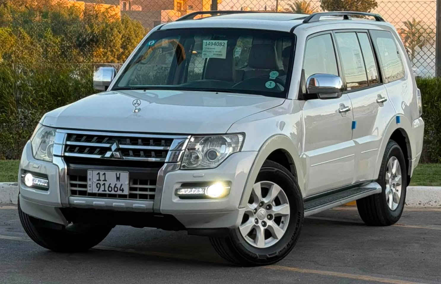 السلام عليكم اخوان
للبيع  فقط وبسعر مناسب 

متسيوبيشي باجيرو 2015 حبتور 

محرك 6 سلندر 3500

كير اوتو 

ماشيه 170 الف

المواصفات

سلايد فتحه سقف

شاشه وسائط اندرويد

كامره خلفيه

دمام صوت بلاد

تحكمات ستيرن 

داخل صاج

كشنات جلد

كشنات كهرباء

7 راكب 

فور ويل 4❌4

حساس خلفي

ثلاث قطع تبريد 

ثلاجه 

رقم سياره بغداد سنويه وهزه جديد

تحويل مباشر 

اخوان سياره بيه قطعه وحده صبغ باب سائق

وشبر تكحيل كارت

مكان السياره بغداد الكرخ

السعر  ( 158) وبيه مجال 

للاستفسار               

(***********)
