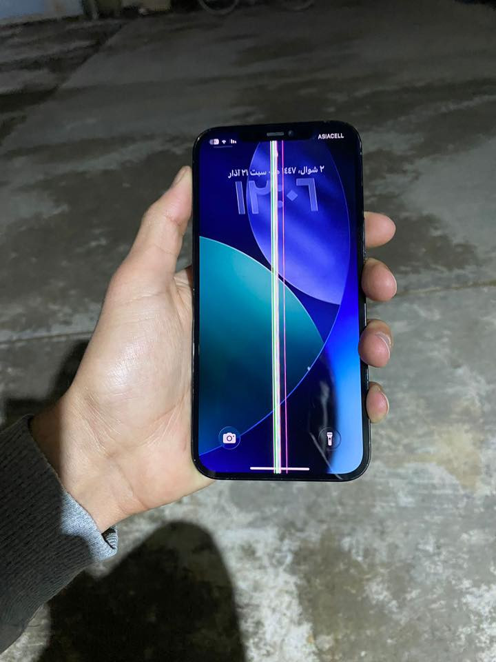 السلام عليكم 12 برو ماكس للبيع، مبدل بطاريه اصليه وكاله، وبي هذا الخط بالشاشه ممأثره عليه نهائياً، علماً ان الشاشه منبدله شاشته الاصليه

*********** 
مكاني بعقوبه
