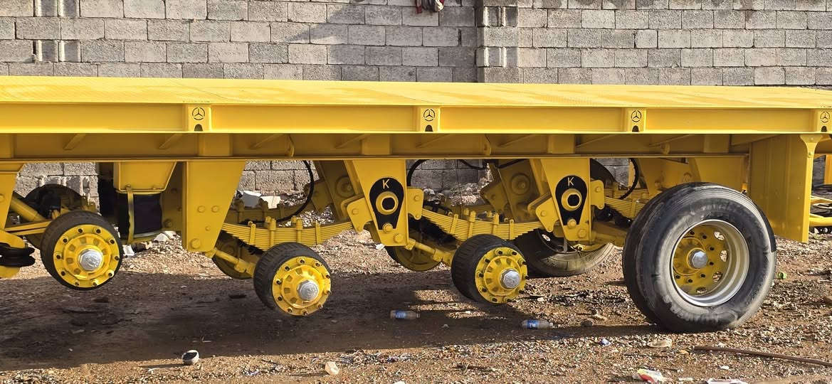 سلام عليكم عربانه عمل خالد الجنابي طول 60\13 هواء جاهز كبس دعاميات ستيل تانكي ماء السعر  195ورقه المكان بغداد بسمايه ***********
