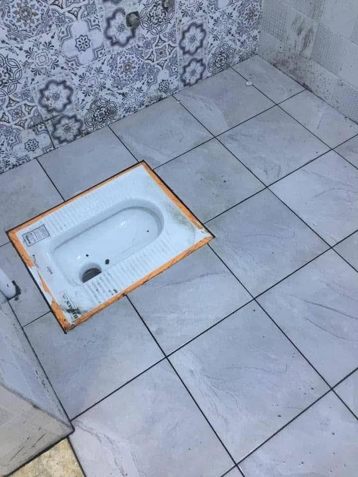 سلام عليكم 
كادر مصري سيراميك جدران ارضيات شغل درجه اولى كاشي ومرمر بورسلين وشغل في اسرع وقت وتسلم مهندس ***********
