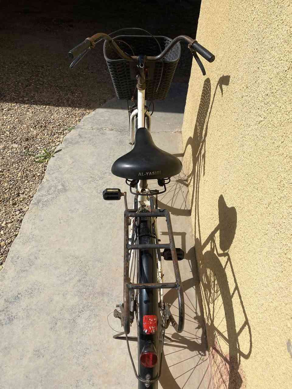 سلام عليكم بايسكل للبيع السعر 65 وبي مجال الرقم للاستفسار ***********
