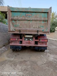 من رخصة مديرالكروب اني مكلف بلنشرفالفو محرك 22كير4/4مجموعه فالفو باسم ...