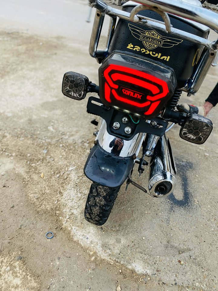 السلام عليكم دراجة سونك 5 كير مديل ٢٠٢٤ كفالة عامة مكينة ضاغطة وزنجيل السعر ٧٠٠ وبيهة مجال ***********
