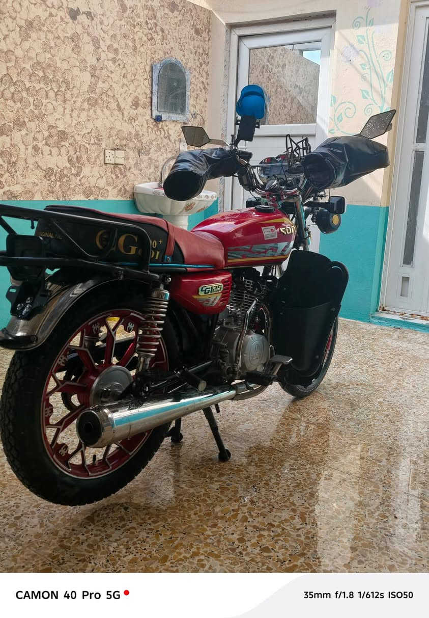 السلام عليكم دراجه سافان للبيعصارلهه شهرين من طالعه من الوكيل وكيلهه العارضي الدراجه رقم نجف سنويه باسمي دراجه جاهزه من كلشي نهضه معدل دك 130 محرك 200cc محرك سبانه ما ممدوده عليه دراجه نقصهه بك لايت واشاره يمنه وره بس مكاني نجف سعرها (1600) ‏
‪0788 740 6014‬‏ هاذ رقمي و الخاص مفتوح
السلام عليكم دراجه سافان للبيع‏
