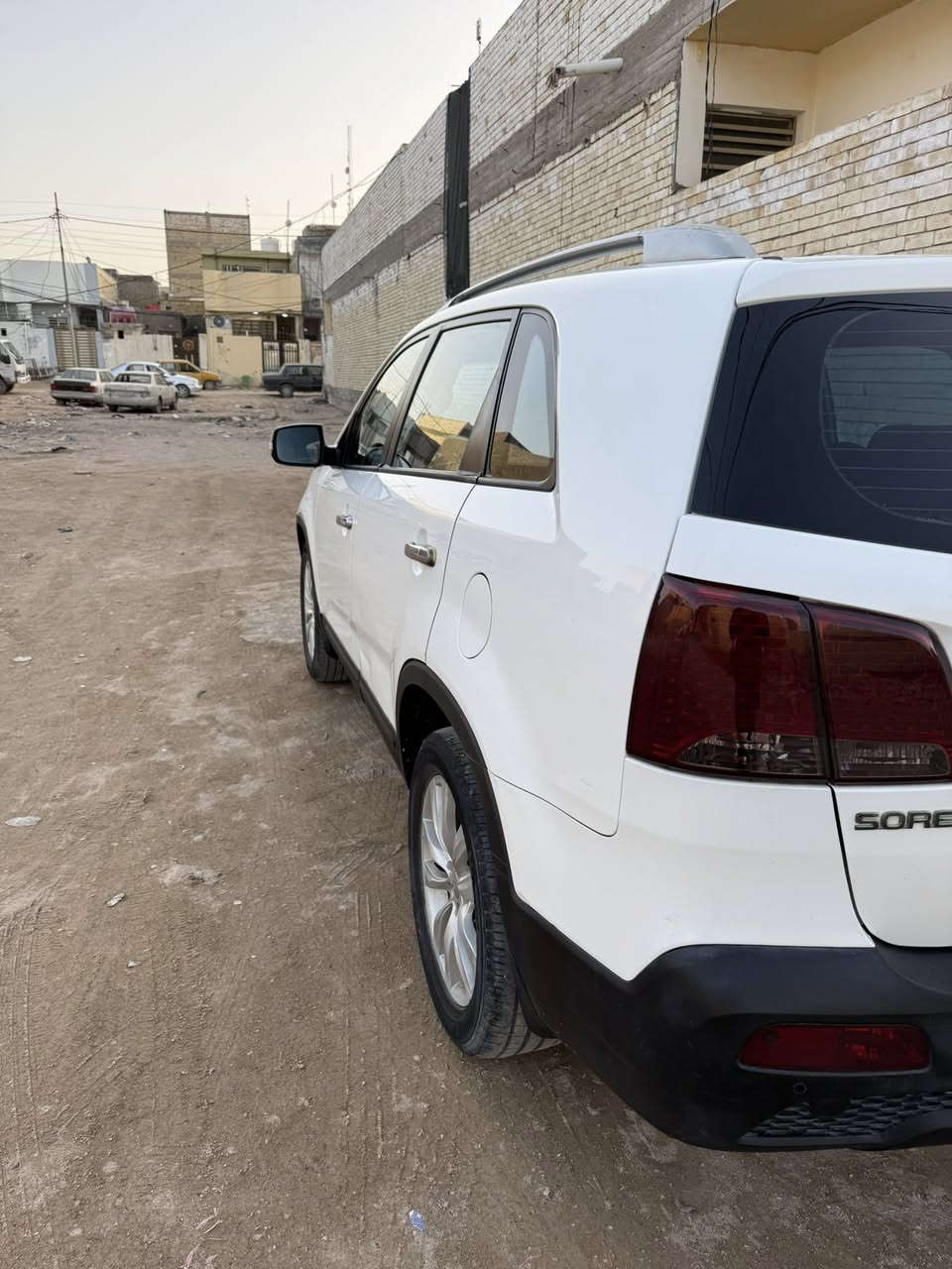 سورنتو ١٣
مكينه ٤ السياره مكفوله بيه بس كارت

٧ راكب 

مواصفات عاديه

رقم اربيل مالكه نجف 

السياره حلوه ومتعوب عليهه

السعر ١٤٢ وبيه مجال 

***********
