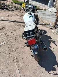 سيفان • ٢٠٢١ • بدون وراق