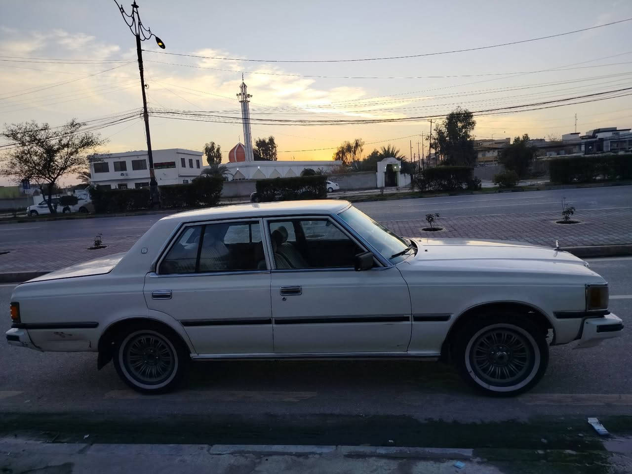 السلام عليكم سوبر موديل 82 للبيع
السعر : 38 ورقة
للاستفسار الاتصال على الارقام التالية 
كورك : ***********
