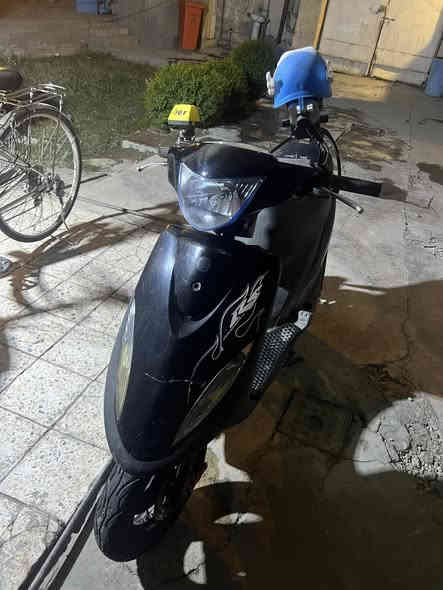 دراجة ماكس عدلة 120صارلي شهر من نزلتها من الرمبة وكلهة بلادية نكرة سلف موجود مني فيس مالتها ومكاتبة مالتها ب900وبيهة مجال للشراي مكاني بغداد الدورة متواجد واتساب وعل رقم ***********
