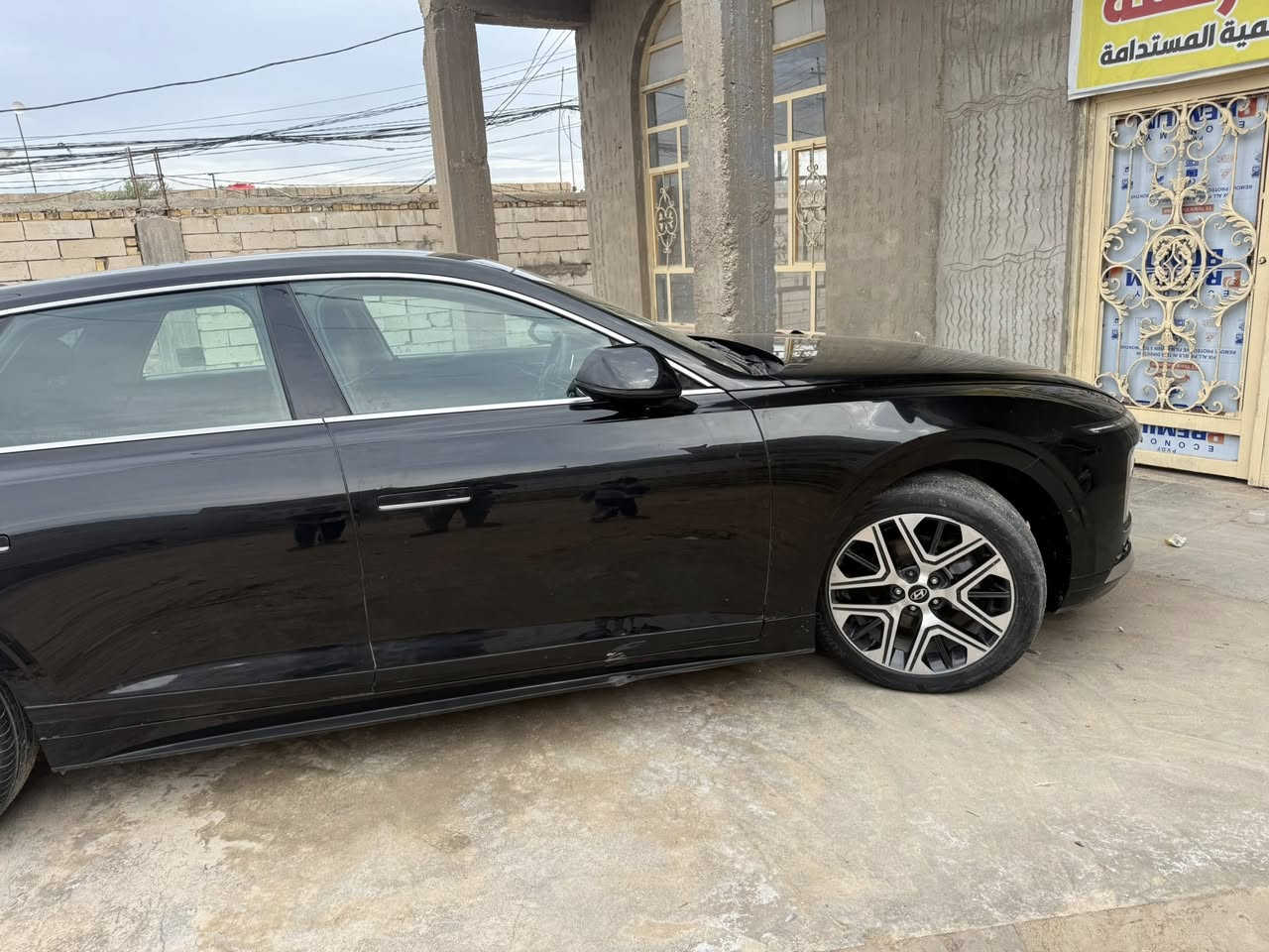 ازيره هايبرد موديل 2025 فول مواصفات  ماعده فتحه وبردات جانبيه وارد كوري بدون رقم حدث جملغ خلفي بي شبرين عنوان نجف ابو صخير *********** واتساب
