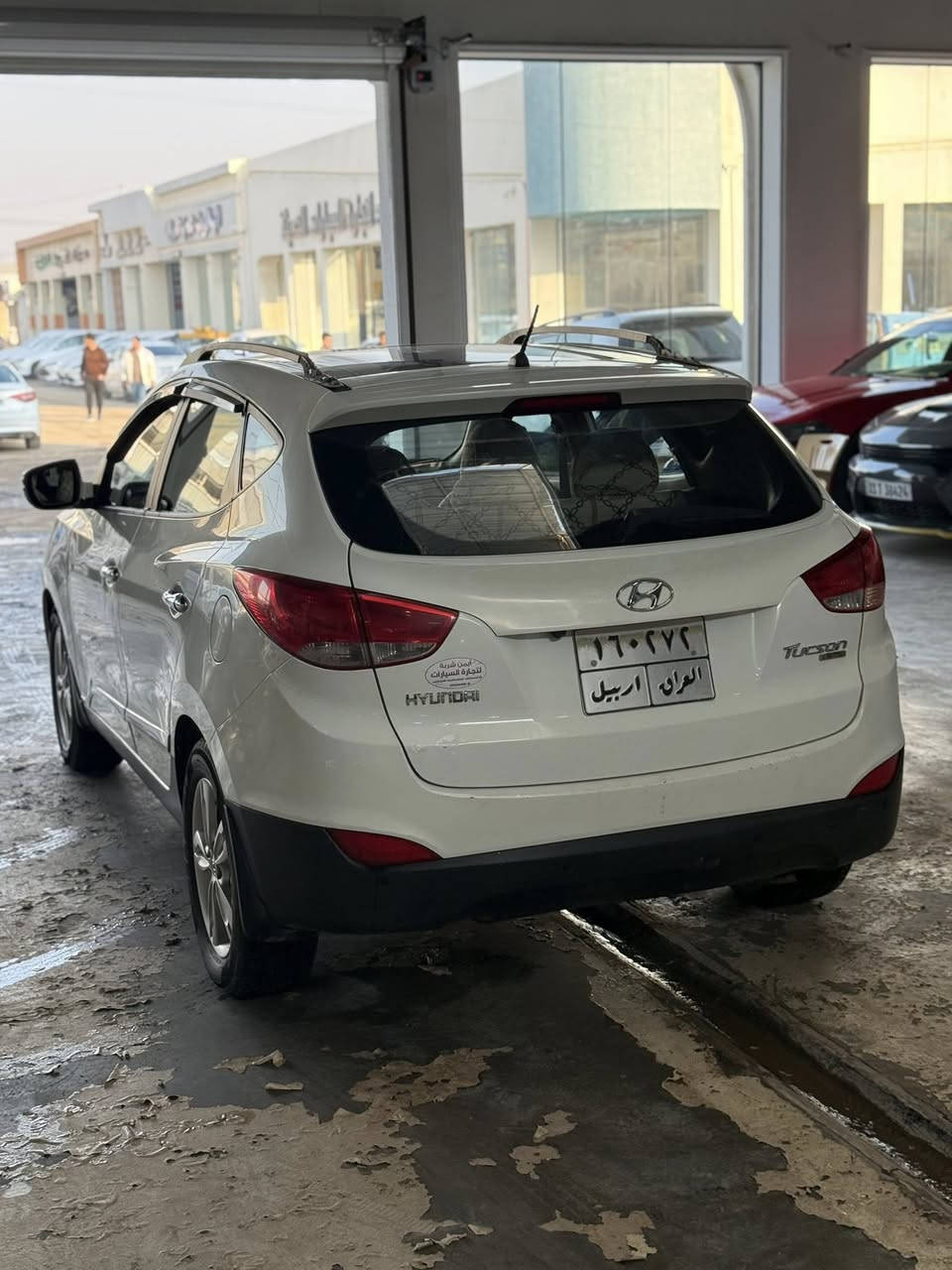 السلام عليكم
توسان 2010 شكل ال2011
فول مواصفات بصمة بانوراما 
جاهزة من كولشي 
رقم ارييل وكاله او تحويل 
السونار موجود بدون حادث 
مكانها النجف الأشرف 
السعر 117 
***********
