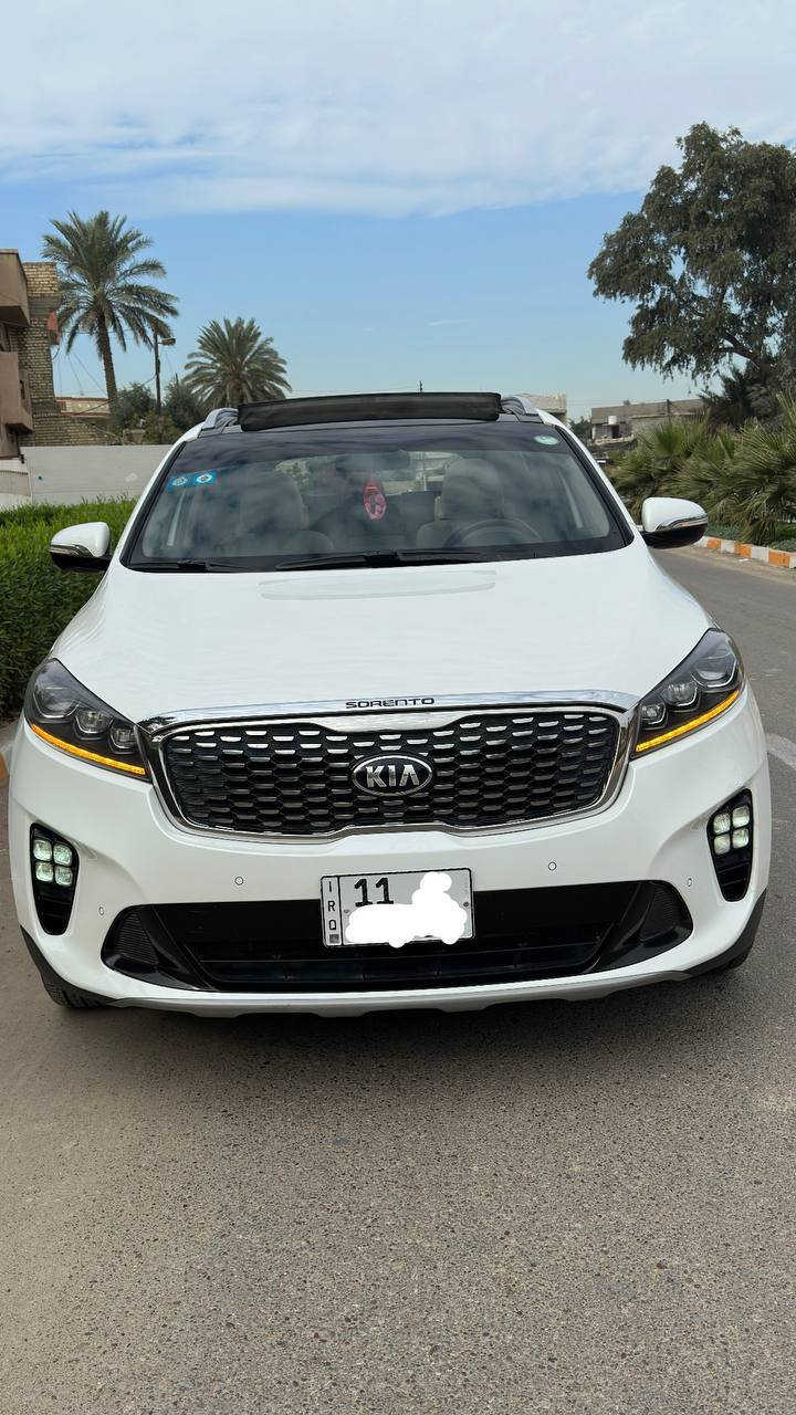 السلام عليكم سورنتو موديل 18 شكل ل20 موجود فديو موضح بي كل التفاصيل شراي شوف الفديو وتصل
خليجي 6 سلندر ماشيه 100 الف كيلو
رقم بغداد الجديد بسمي
هزه ورقم جديد
كير مكينه مكفول
صدر جديد
سياره جاهزه ع اخر حبايه بدون مصرف 
بنوراما نص مواصفات
مكان بغداد
السعر ب242 وبيها مجال حك الجيه
اتصال ع الرقم
***********
