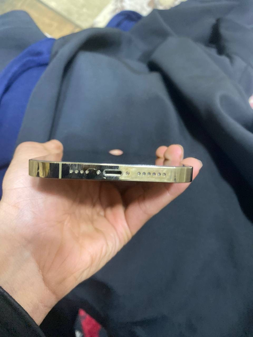 سلام عليكم ايفون 13PRO MAXذاكره 256جهاز نضيف ومامبدل اي قطعه بطاريه 82بلاد ما ملعوب بيها الجهاز كلش نضيف والبطاريه لبلاد ماتصرف مواصفات امريكي لان ماكو 13بروً ماكس شرق اوسط سعر700 المكان البصره المعقل كامل ملحقات ويه كارتون للستفسار***********
