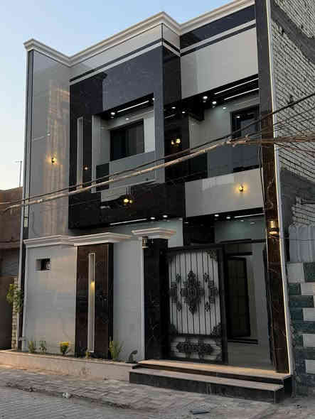 � بيت للبيع – حي الجامعة / منطقة 30 🔥
🏠 مساحة: 160 متر – بناء جديد وهندسي

✨ المواصفات:
• 4 غرف نوم
• صالة واسعة
• استقبال
• مطبخ حديث
• بناء وتشطيب هندسي كامل من الأساس للسقف

💰 السعر: 480,000,000 مليون دينار عراقي

📍 عنوان المكتب: حي السلام – شارع أبو الدجاج – مكتب العطاء
📞 للتواصل: ***********

البيت جاهز للتسليم… للاستفسار مراسلة الصفحة أو الاتصال مباشرة النجف
