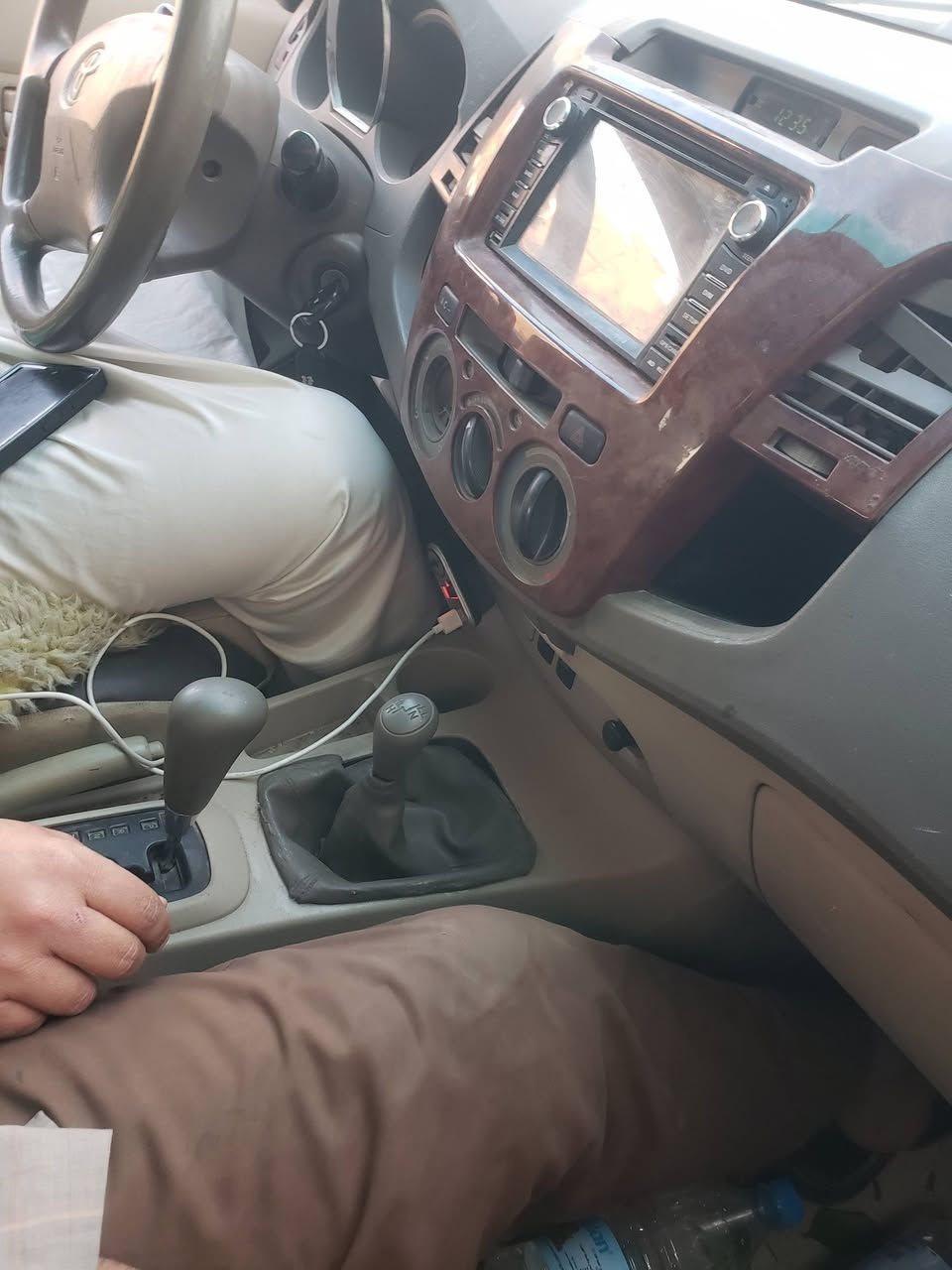 #ابونشوان #طايع #والديه 
ابونشوان لتجارة السيارات اليمن صنعـــــــــــــــاء شارع النصر بعدجولة ايه باتجاه المدينه سعوان 771395134
فرشنال للبيع مديل 2008 تماتيك دبل اربعه بسطون اقتصاديه جدا جدا بالبترول فريمات كهرباء كراسي مخمل طاوات كررررررروم مكينيه واسبيت مضمون بودي كماهوا موضح بالصور مجمرك مرقم خصوصي جاهز مستعمل نظيف جدا جدا السعر 30 الف سعودي قابل للتفاوض بالمعقول الموقع صنعـــــــــــــــاء شارع النصر بعدجولة ايه باتجاه المدينه سعوان 771395134


**إذا كنت صاحب هذا الإعلان وتريد حذفه لأي سبب، رجاءا أرسل رسالة إلى الدعم الفني**