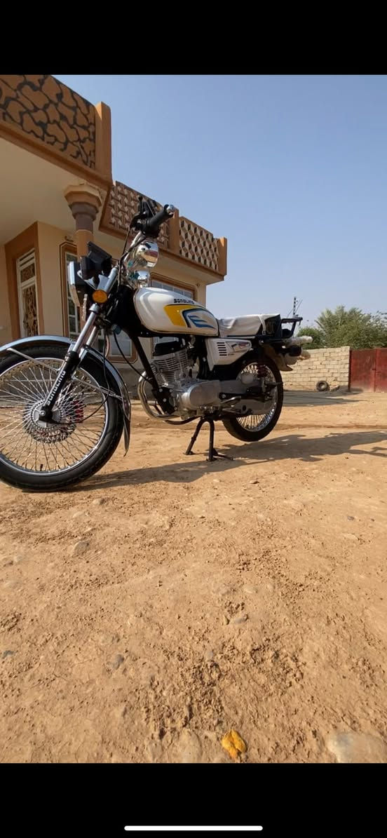 سلام عليكم دراجه لل بيع فوال 2026 مكان ديالى حمرين 077640669 السعر 750


**إذا كنت صاحب هذا الإعلان وتريد حذفه لأي سبب، رجاءا أرسل رسالة إلى الدعم الفني**