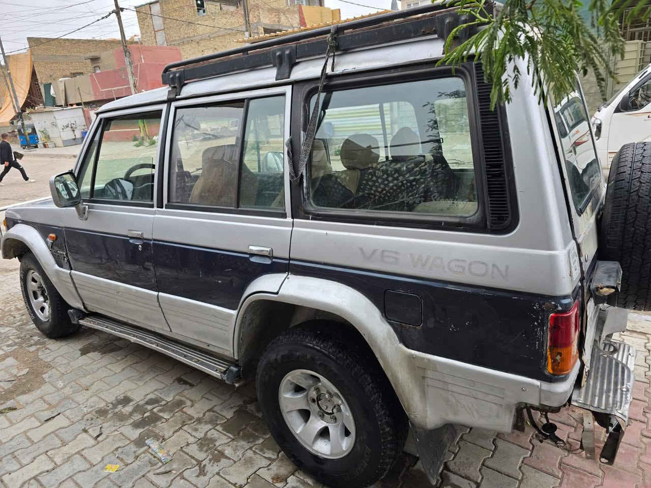 كالوبر ١٩٩٢ محرك بطة ٣٠٠٠ اوتو ماتيك 🥹رقم انكليزي هزة للشهر السابع🥹 ٣٨ ورقة وبيهة 🥹مجال بغداد الكمالية ***********
