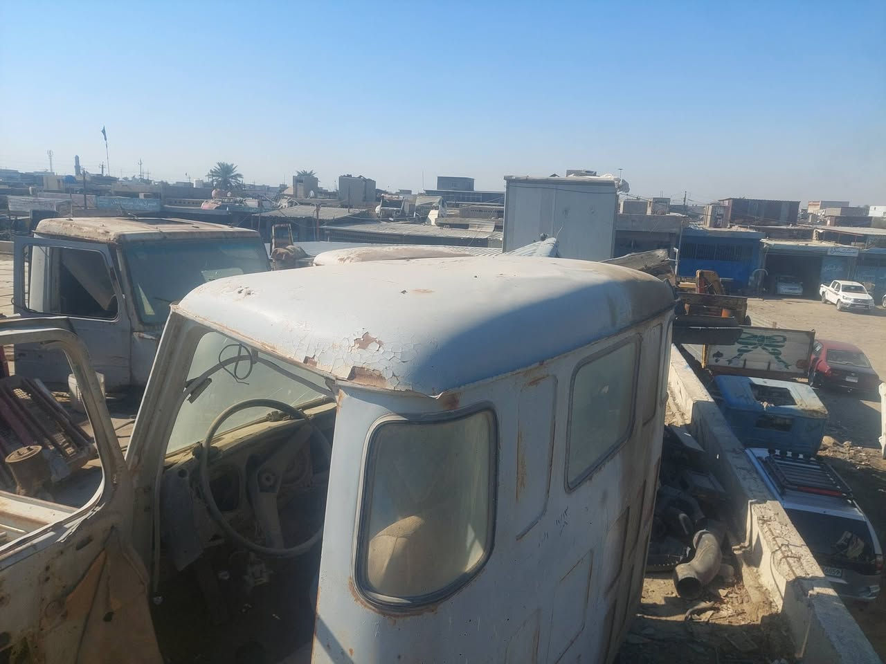 للبيع قماره ١١١ 
المكان بغداد كسره وعطش 
*********** ابو حسن
