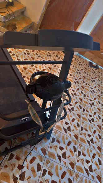 للبيع جهاز جري مستعمل كهربائي منزلي مع جهاز مسّاج خلفي، الجهاز شغال 100% وما بي أي مشاكل، بيه شاشة معلومات (سرعة -
مسافة - سعرات - نبض-وامبيثري صوت)، وسير نظيف، ويشيل وزن عالي.
الجهاز مناسب للمشي والجري، ويخدم للاستعمال اليومي.
٧ جهاز جري كهربائي
جهاز مساج خلفي
شاشة معلومات مع امبيثري صوت
مفتاح أمان
قياس نبض
حالة ممتازة
السعر ٣٠٠وبي مجال 
الاستفسار ***********
